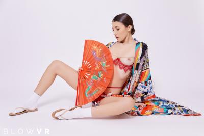 Maya Woulfe vr xxx