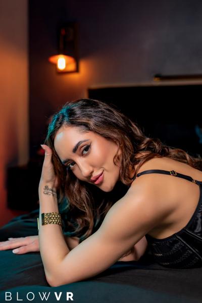 Chloe Amour naked