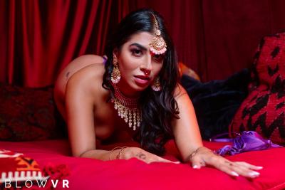 Jasmine Sherni blowjob