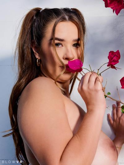 Madelynn Mae 8k blowjob vr sex videos