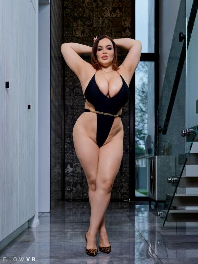 Natasha Nice porn pics